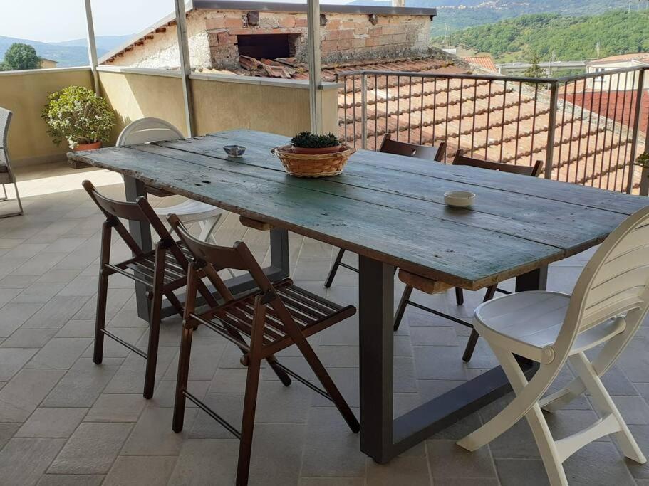 Вилла Casa Torre Con Terrazza Panoramica Futani Экстерьер фото